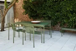 HAY 1 Palissade Bord og 4 Palissade Dining Armchair