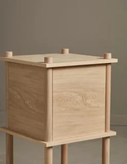 Best Woud Elevate Back Panel White Pigmented Lacquered Oak Veneer - Medium