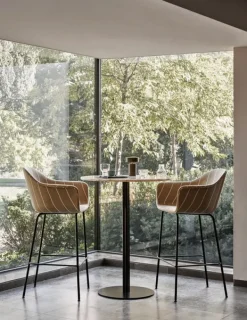 Audo Copenhagen Harbour Bar Chair / Black Steel Base