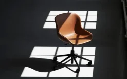 Best Normann Copenhagen Hyg Stol Drejestel 5W Gaslift Sæde: Oliven / Stel: Aluminium