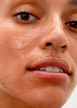 New Woods Copenhagen Intense Hyaluronic Mask Natural sea buckthorn oil & hyaluronic acid