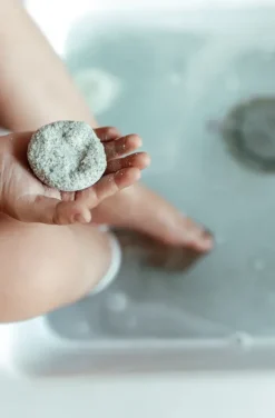 Clearance Humdakin Kids Bath Bombs Mini Rhubarb