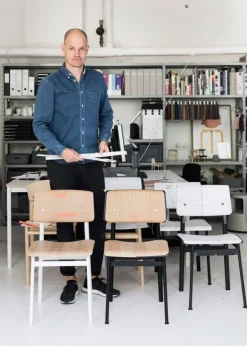 Clearance Muuto Loft Chair Sort/Egetræ