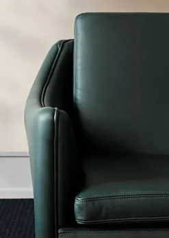 Warm Nordic Mr. Olsen Chair