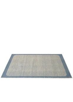 Clearance Muuto Pebble Rug Pale Blue