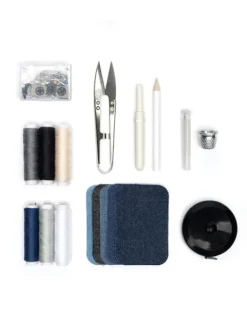 Discount STEAMERY Sewing Kit Black