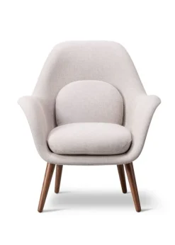 Sale Fredericia Furniture Swoon Lounge Petit Chair 1774 by Space Copenhagen Sunniva 717 / Lacquered Walnut